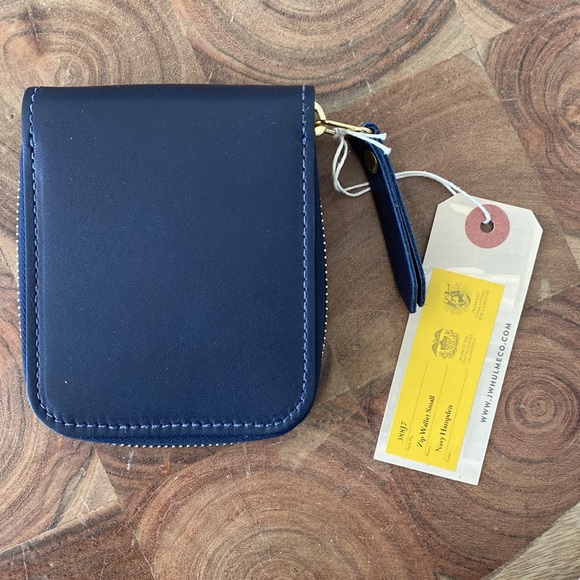 BRAND NEW J.W. Hulme Co Crossbody Purse - Picture 13 of 16